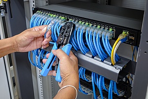 structured cabling outsourced support services being provided during a network installation